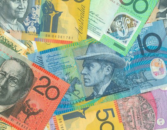 AUDUSD Retreats from Two-Week High Amid Fed Uncertainty