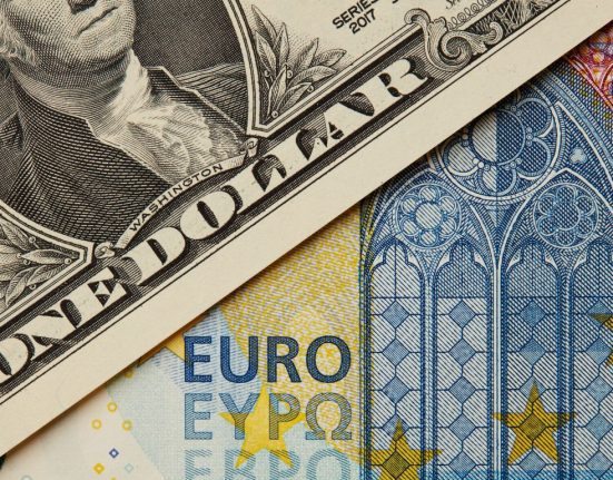 EURUSD Rises to Two-Day High Amidst Risk-On Mood