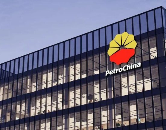 PetroChina Commits to Buy 8 Million Barrels of Canadian, Colombian, and Ecuadorian Crude