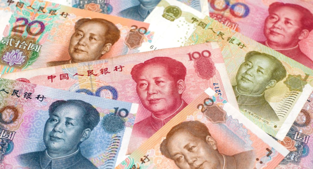 Chinese Yuan Faces Decline, Reaches Six-Month Lows Against Dollar